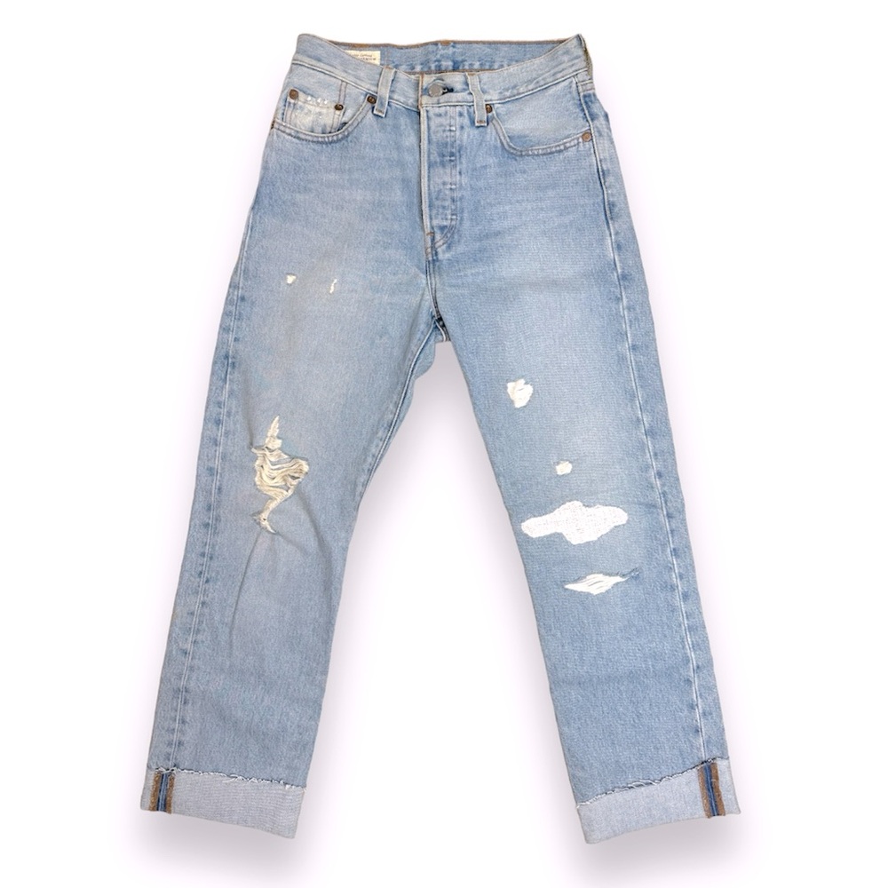 ✨ Levi’s Classic 501 25 straight leg wash light blue button fly ankle le…